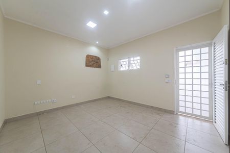 Sala de casa para alugar com 4 quartos, 500m² em Vila Cordeiro, São Paulo
