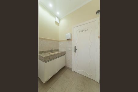 Casa para alugar com 500m², 4 quartos e 2 vagas Casa para alugar com 500m², 4 quartos e 2 vagasBanheiro da Suíte
