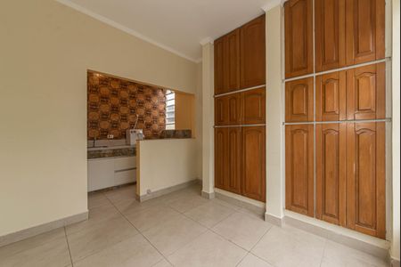 Casa para alugar com 500m², 4 quartos e 2 vagas Casa para alugar com 500m², 4 quartos e 2 vagasCozinha