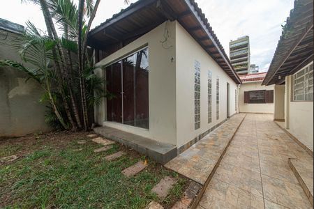Casa para alugar com 500m², 4 quartos e 2 vagas Casa para alugar com 500m², 4 quartos e 2 vagasJardim