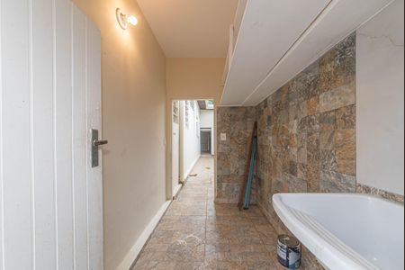 Casa para alugar com 500m², 4 quartos e 2 vagas Casa para alugar com 500m², 4 quartos e 2 vagasLavanderia