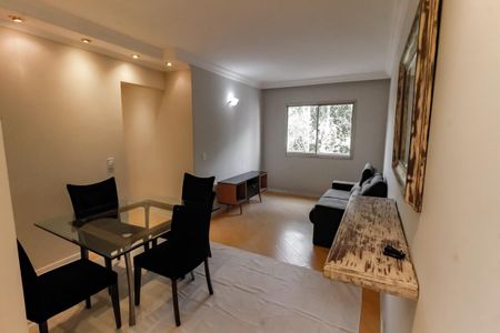 Sala de apartamento para alugar com 3 quartos, 70m² em Vila Andrade, São Paulo
