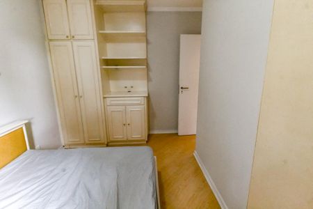 Apartamento para alugar com 70m², 3 quartos e 1 vagaQuarto 2 - Armários