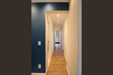 Apartamento para alugar com 70m², 3 quartos e 1 vaga Apartamento para alugar com 70m², 3 quartos e 1 vagaCorredor