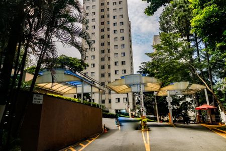 Apartamento para alugar com 70m², 3 quartos e 1 vagaFachada e portaria - 1