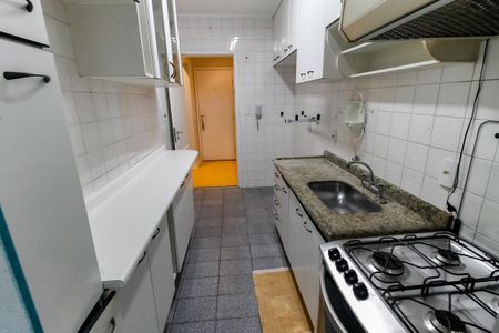 Apartamento para alugar com 70m², 3 quartos e 1 vagaCozinha - Armários