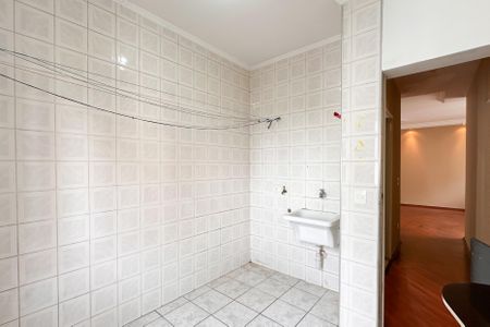 Apartamento para alugar com 69m², 2 quartos e 1 vagaÁrea de Serviço