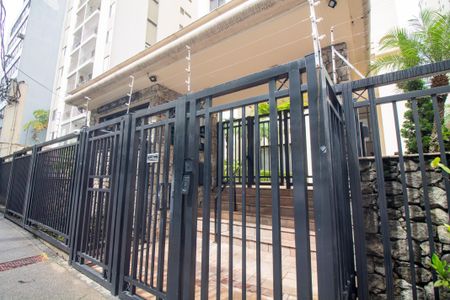 Apartamento à venda com 60m², 1 quarto e 1 vagaFachada e portaria