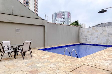 Apartamento à venda com 60m², 2 quartos e 1 vagaÁrea comum - Piscina