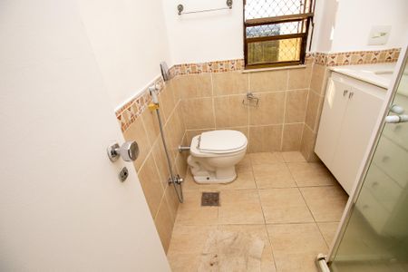 Apartamento para alugar com 106m², 3 quartos e 2 vagasBanheiro da Suíte