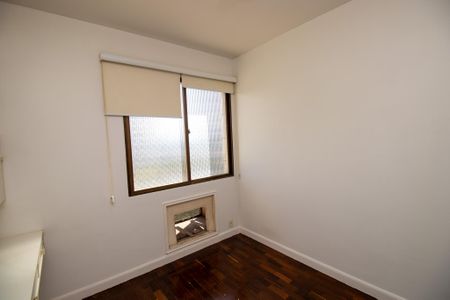 Apartamento para alugar com 106m², 3 quartos e 2 vagasQuarto 2