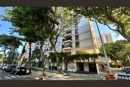 Apartamento para alugar com 106m², 3 quartos e 2 vagasFachada