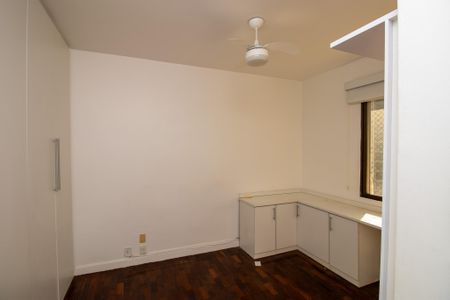 Apartamento para alugar com 106m², 3 quartos e 2 vagasSuíte