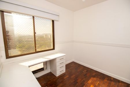 Apartamento para alugar com 106m², 3 quartos e 2 vagasQuarto 2