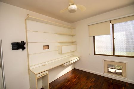 Apartamento para alugar com 106m², 3 quartos e 2 vagasQuarto 2
