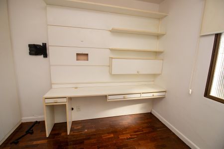 Apartamento para alugar com 106m², 3 quartos e 2 vagasQuarto 2