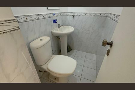 Apartamento para alugar com 106m², 3 quartos e 2 vagasLavabo