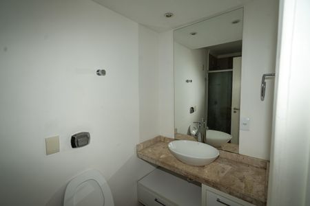 Apartamento para alugar com 76m², 1 quarto e 1 vaga Apartamento para alugar com 76m², 1 quarto e 1 vagaBanheiro