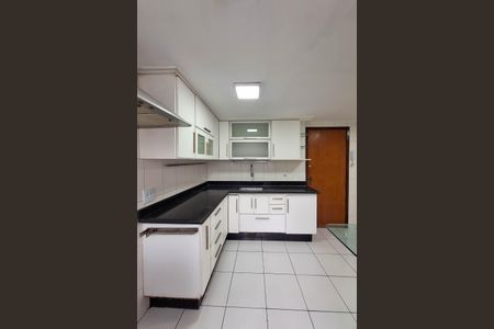 Apartamento para alugar com 116m², 3 quartos e 1 vagaCozinha