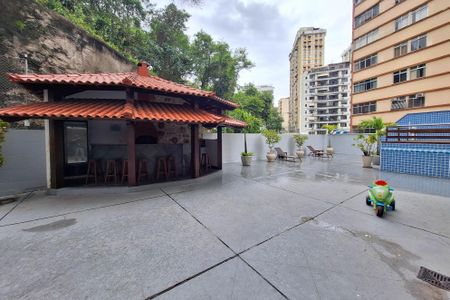 Apartamento para alugar com 116m², 3 quartos e 1 vagaÁrea comum