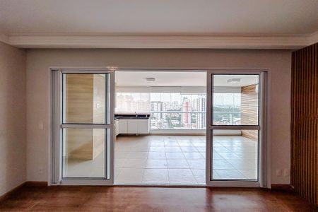 Apartamento para alugar com 3 quartos, 147m² em Parque São Jorge, São Paulo