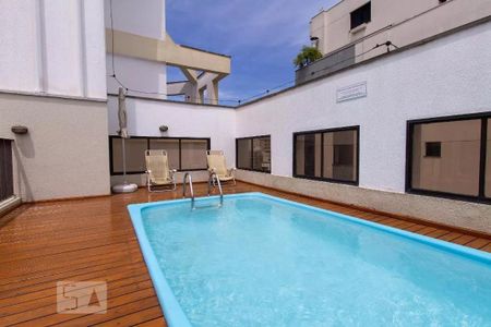 Apartamento para alugar com 45m², 2 quartos e 1 vaga Apartamento para alugar com 45m², 2 quartos e 1 vagaPiscina