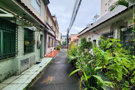 Casa de condomínio à venda com 170m², 3 quartos e sem vaga Casa de condomínio à venda com 170m², 3 quartos e sem vagaÁrea Comum