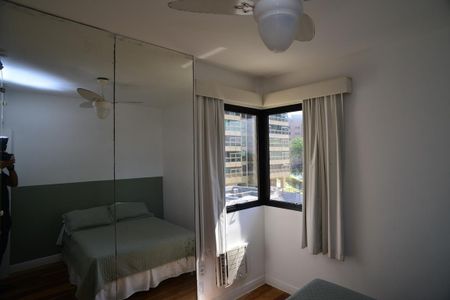 Apartamento para alugar com 145m², 4 quartos e 2 vagasQuarto 2