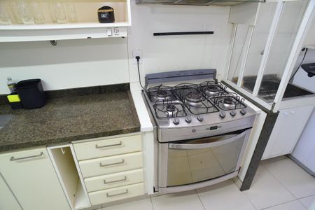 Apartamento para alugar com 145m², 4 quartos e 2 vagasCozinha