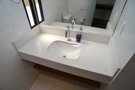 Apartamento para alugar com 145m², 4 quartos e 2 vagasBanheiro Social