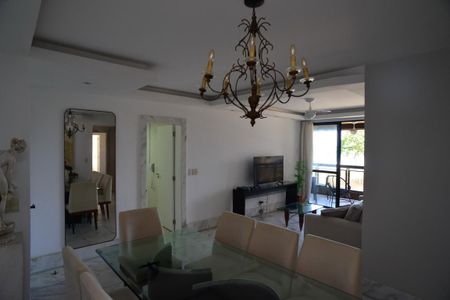 Sala de apartamento para alugar com 4 quartos, 145m² em Barra da Tijuca, Rio de Janeiro