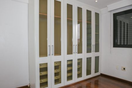 Apartamento à venda com 116m², 3 quartos e 3 vagasSuíte 3