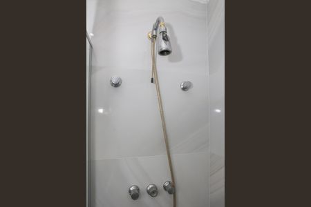 Apartamento à venda com 116m², 3 quartos e 3 vagasBanheiro da Suíte 1