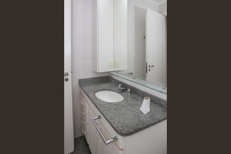 Apartamento à venda com 116m², 3 quartos e 3 vagasBanheiro da Suíte 3