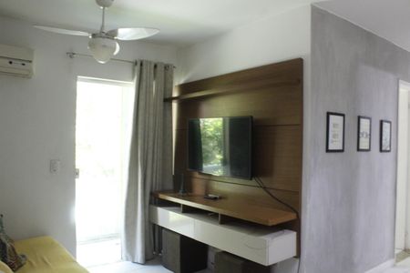 Sala de apartamento para alugar com 2 quartos, 50m² em Jacarepaguá, Rio de Janeiro