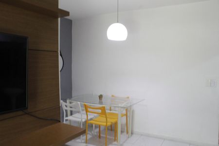 Sala de apartamento para alugar com 2 quartos, 50m² em Jacarepaguá, Rio de Janeiro