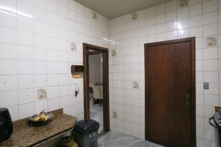 Casa para alugar com 360m², 3 quartos e 1 vagaCozinha