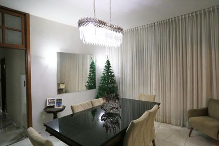 Casa para alugar com 360m², 3 quartos e 1 vagaSala de Jantar