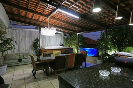 Casa para alugar com 360m², 3 quartos e 1 vagaEspaço Gourmet