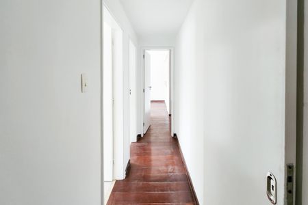 Apartamento à venda com 97m², 3 quartos e 1 vaga Apartamento à venda com 97m², 3 quartos e 1 vagaCorredor