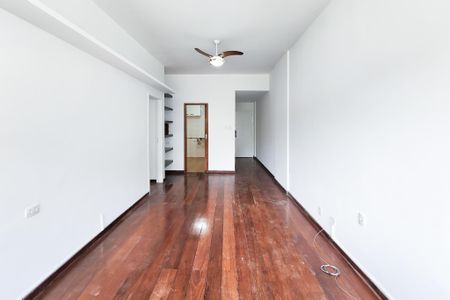 Apartamento à venda com 97m², 3 quartos e 1 vaga Apartamento à venda com 97m², 3 quartos e 1 vagaSala