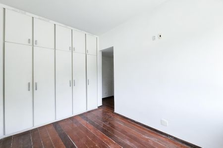 Apartamento à venda com 97m², 3 quartos e 1 vaga Apartamento à venda com 97m², 3 quartos e 1 vagaSuíte