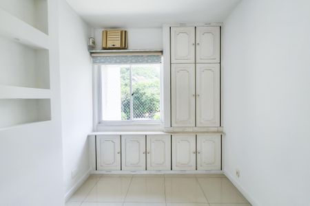 Apartamento à venda com 97m², 3 quartos e 1 vaga Apartamento à venda com 97m², 3 quartos e 1 vagaQuarto 1