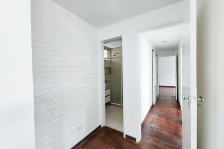 Apartamento à venda com 97m², 3 quartos e 1 vaga Apartamento à venda com 97m², 3 quartos e 1 vagaSuíte