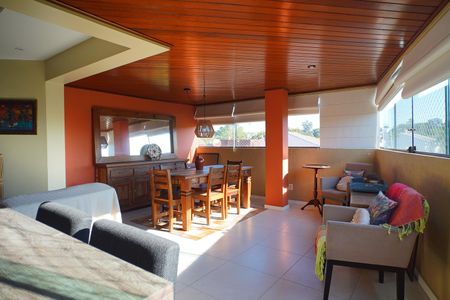 Apartamento para alugar com 113m², 3 quartos e 2 vagas Apartamento para alugar com 113m², 3 quartos e 2 vagasVaranda