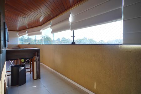 Apartamento para alugar com 113m², 3 quartos e 2 vagas Apartamento para alugar com 113m², 3 quartos e 2 vagasVaranda