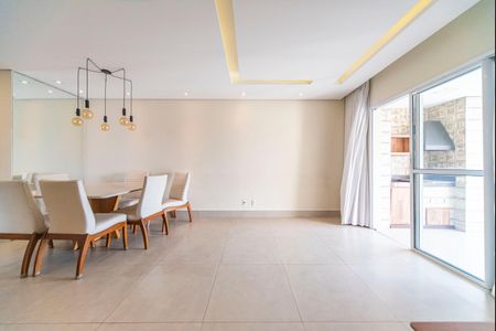 Apartamento para alugar com 92m², 2 quartos e 2 vagasSala