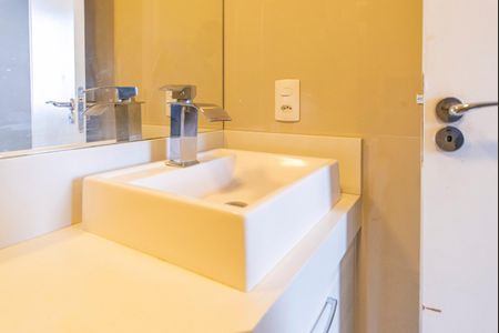 Apartamento para alugar com 92m², 2 quartos e 2 vagasBanheiro do Quarto 1