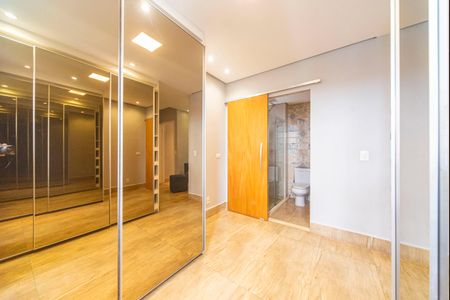 Apartamento para alugar com 92m², 2 quartos e 2 vagasCloset do Quarto 2