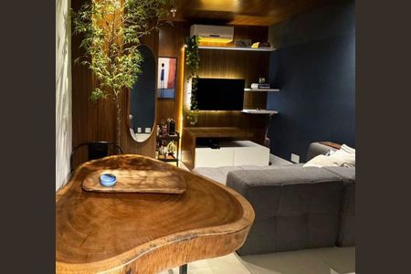 Apartamento à venda com 35m², 1 quarto e 1 vagaSala